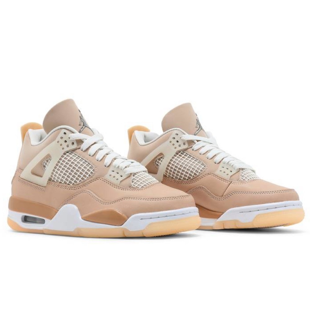 Woman’s Air Jordan Retro 4 “Shimmer”